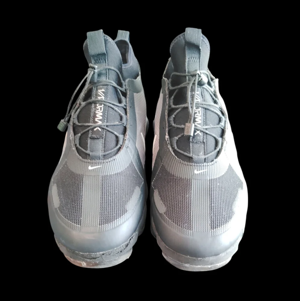 Nike Black and Gray Air VaporMax Sneakers Sz 8.5